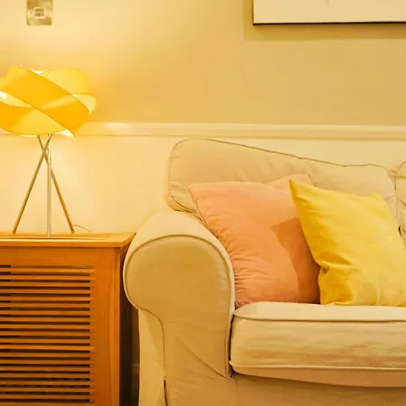 公寓 Elliston Two Bedroom Garden Flat *