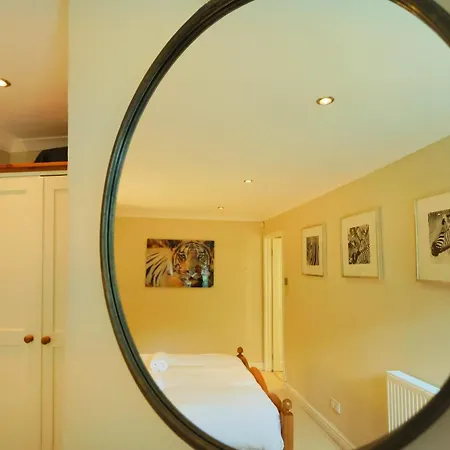 Elliston Two Bedroom Garden Flat