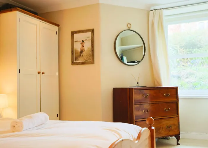 Elliston Two Bedroom Garden Flat Apartman Bristol