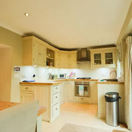 Elliston Two Bedroom Garden Flat